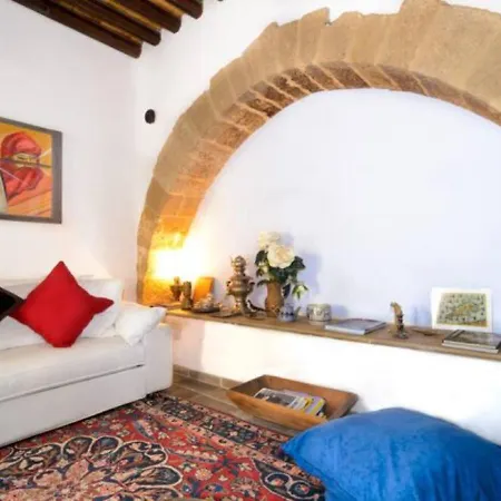 Historical House In The Old Of Casa vacanze Nicosia