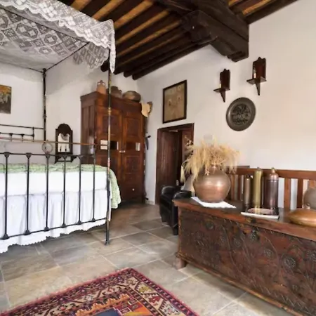Historical House In The Old Of Case de vacanță Nicosia